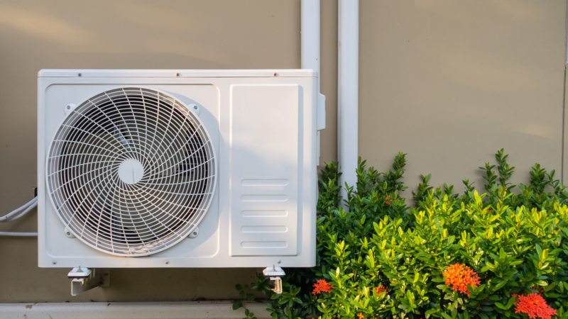 air conditioning reduces indoor air pollution