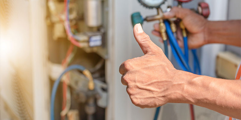 Why You Should Hire a Technician for Your Air Conditioning Maintenance